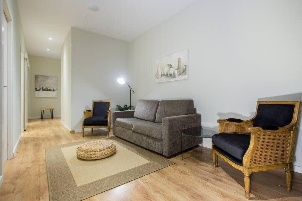 Appartement Bright And Modern 4bedroom With Terrace In Ramblas P2 *